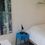 Engholmbb B&B 오덴세