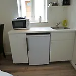 Bed & Breakfast Engholmbb Odense