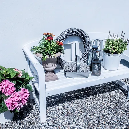 Engholmbb Bed & Breakfast 3*
